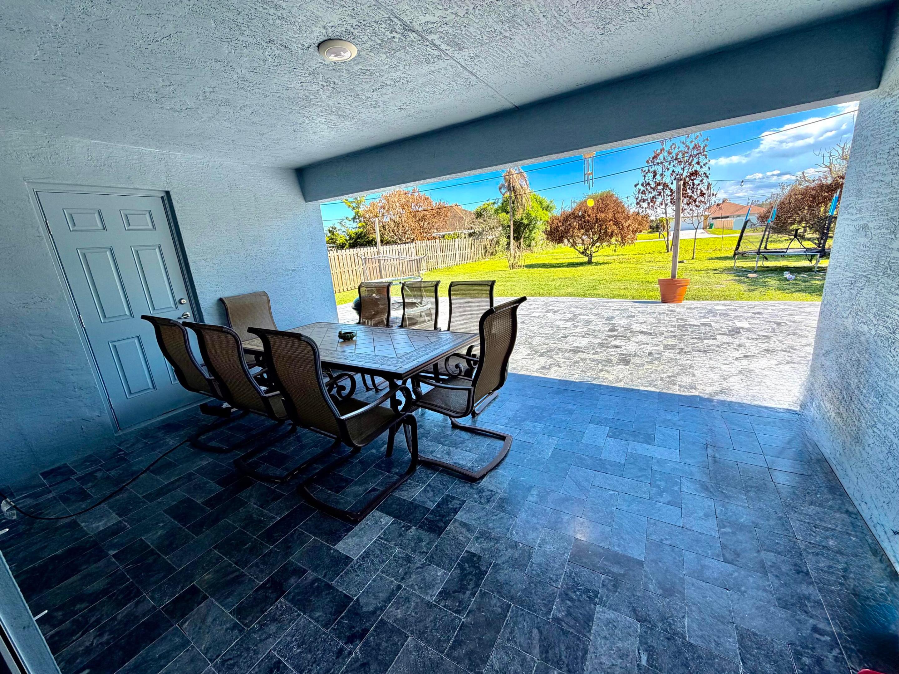 PORT ST LUCIE SECTION 43 - Residential