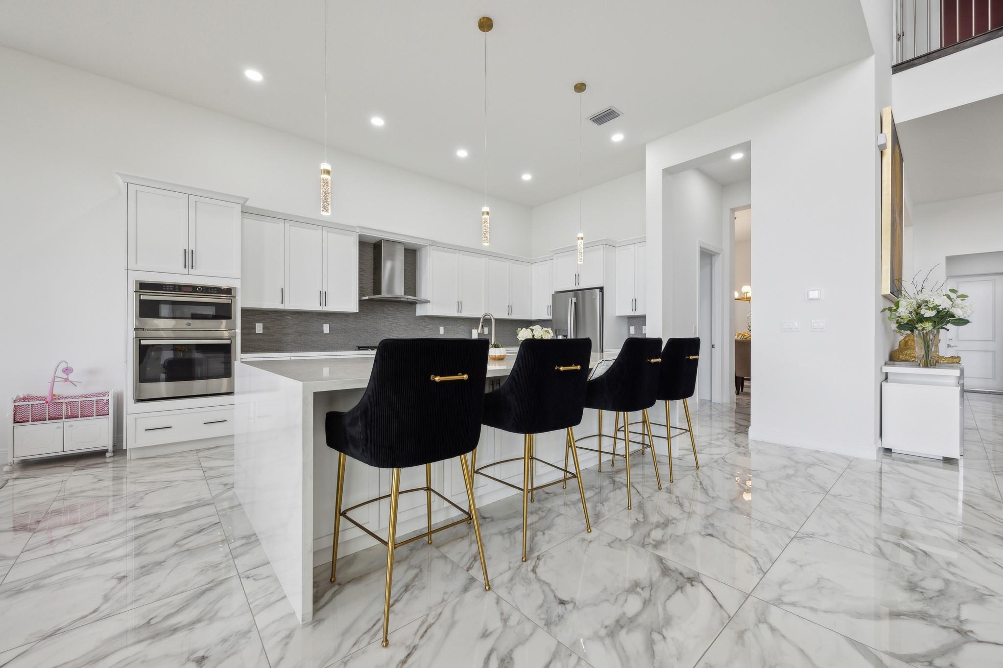 8990 W Parkland Bay Trl