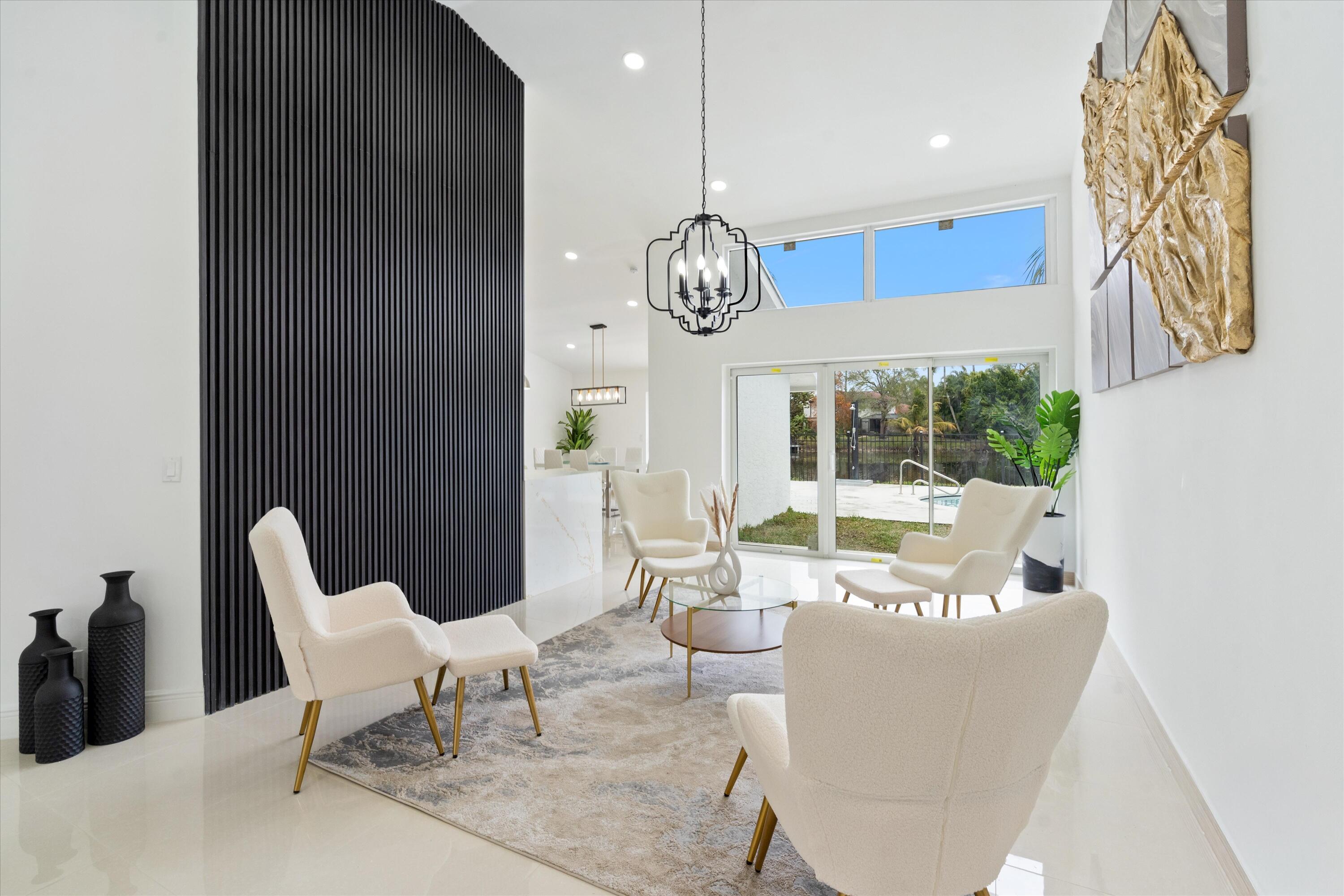 GREENVIEW SHORES 2 OF WELLINGTON - Residential