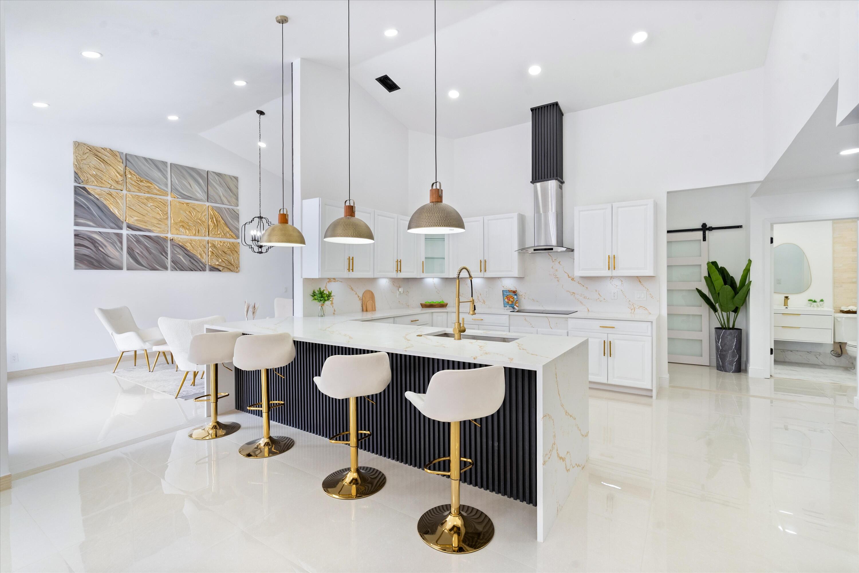 GREENVIEW SHORES 2 OF WELLINGTON - Residential