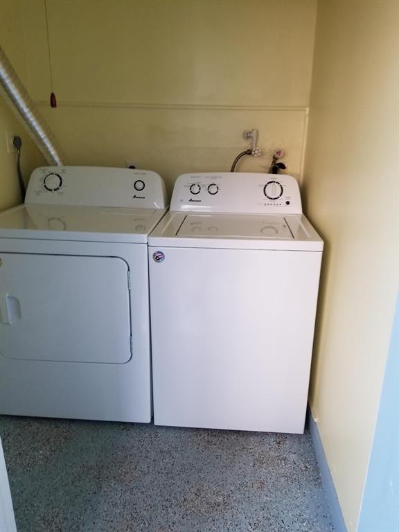 KINGS POINT FLANDERS CONDOS - Residential