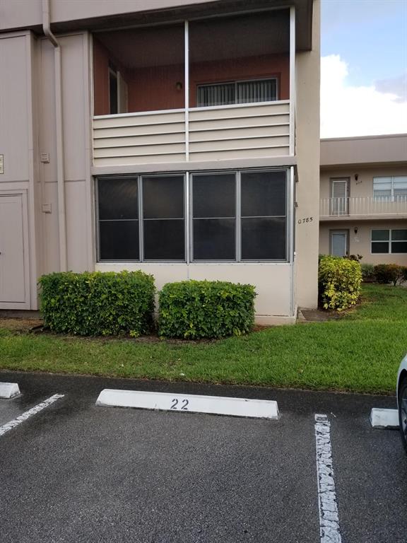 KINGS POINT FLANDERS CONDOS - Residential