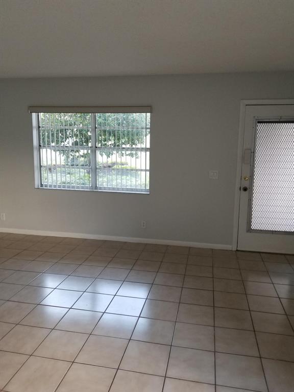 KINGS POINT FLANDERS CONDOS - Residential