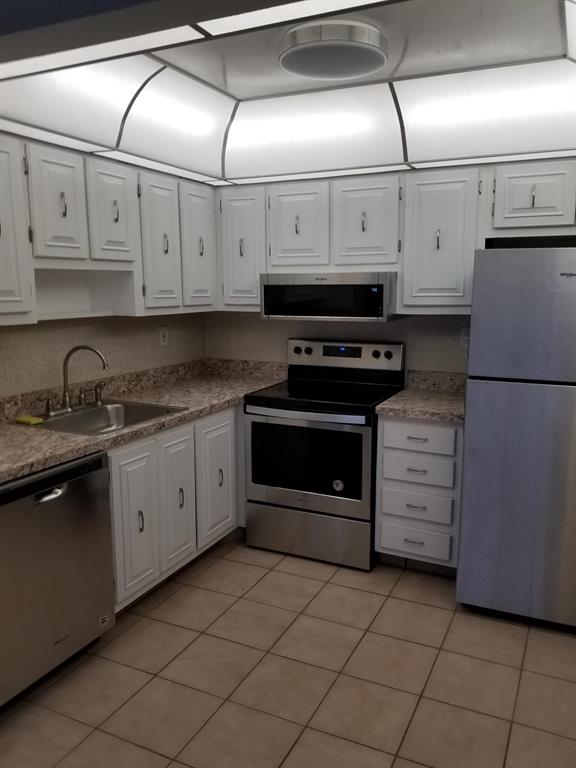 KINGS POINT FLANDERS CONDOS - Residential