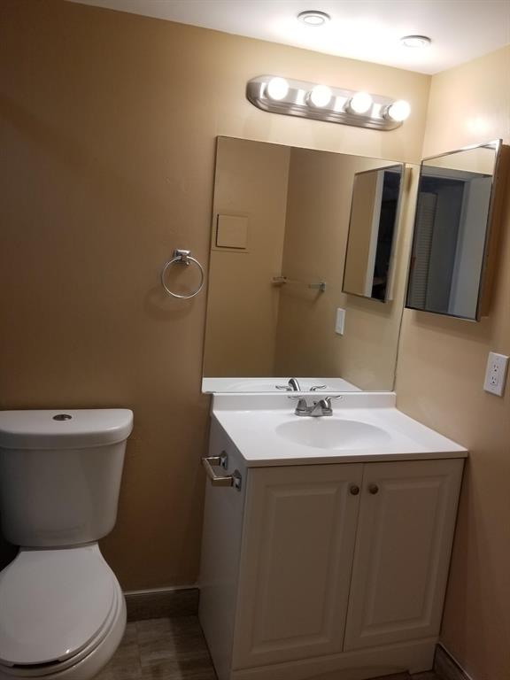 KINGS POINT FLANDERS CONDOS - Residential