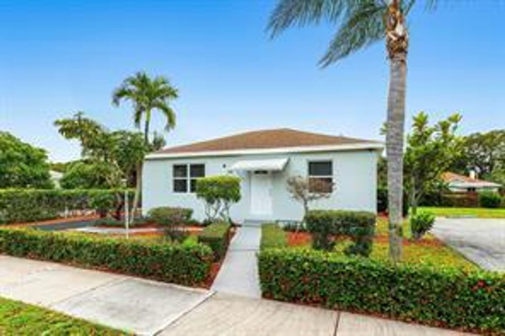 Photo of 510 56th Street, West Palm Beach, FL 33407 (MLS # B26027961)