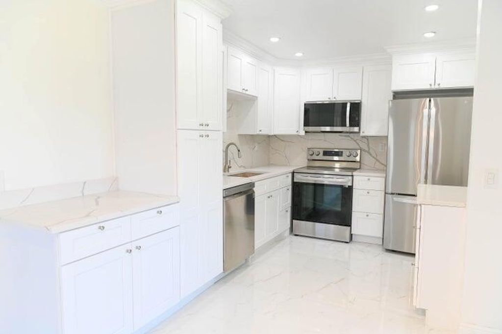 Photo of 282 Burgundy F #F, Delray Beach, FL 33484 (MLS # R11146933)