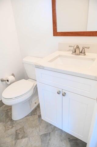 KINGS POINT BURGUNDY COND - Residential