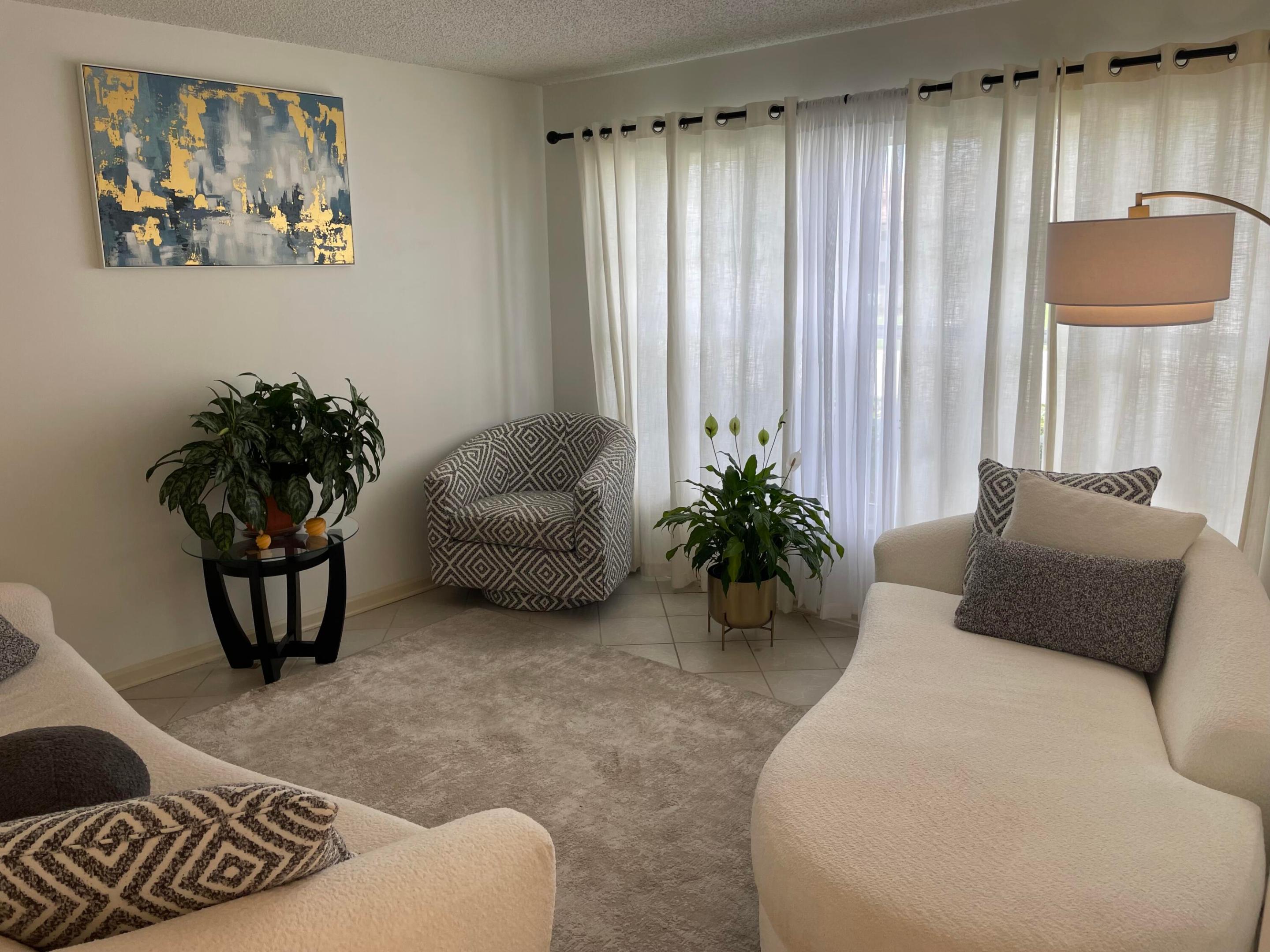 Properties 8229 White Rock Circle