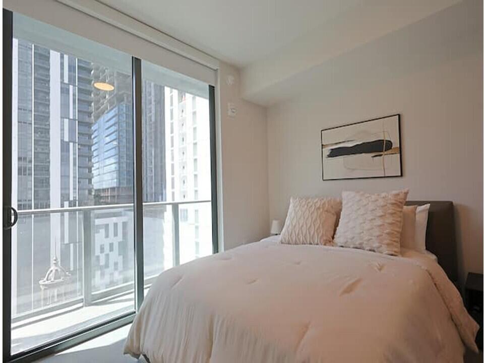 121 NE 5th Street 1506