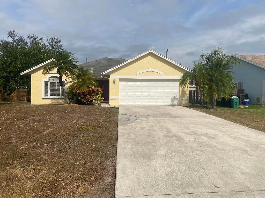 Photo of 5481 NW Commodore Terrace, Port Saint Lucie, FL 34983 (MLS # R11154418)