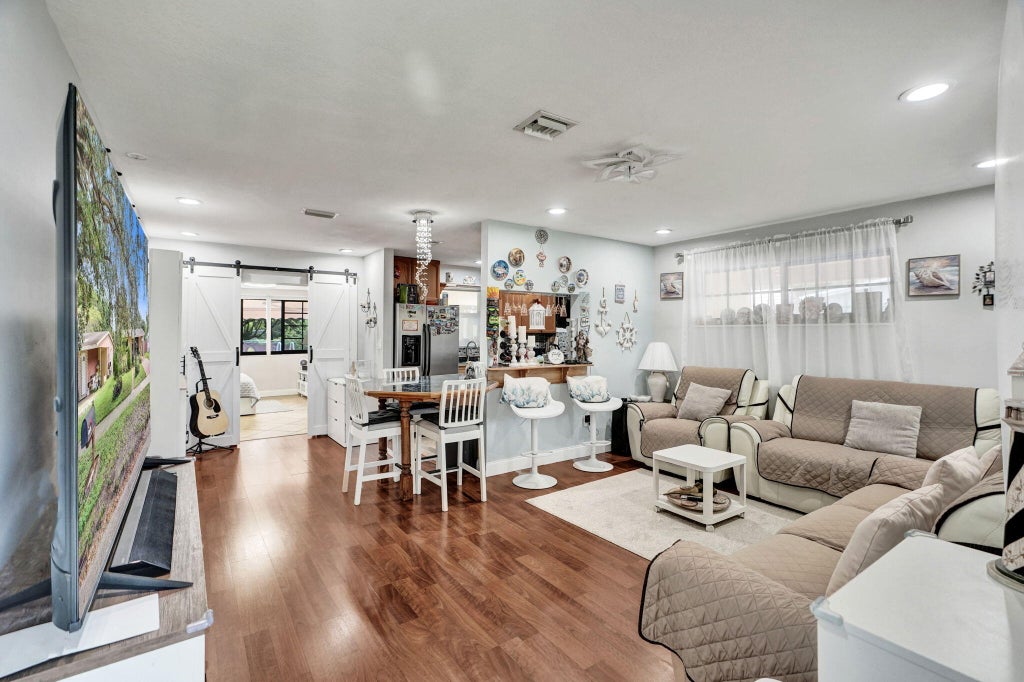 Photo of 2610 NW 74TH Avenue, Hollywood, FL 33024 (MLS # B26090161)