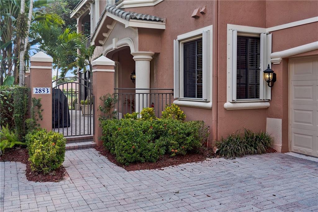 LEGENDS AT WESTON HILLS C - Residential