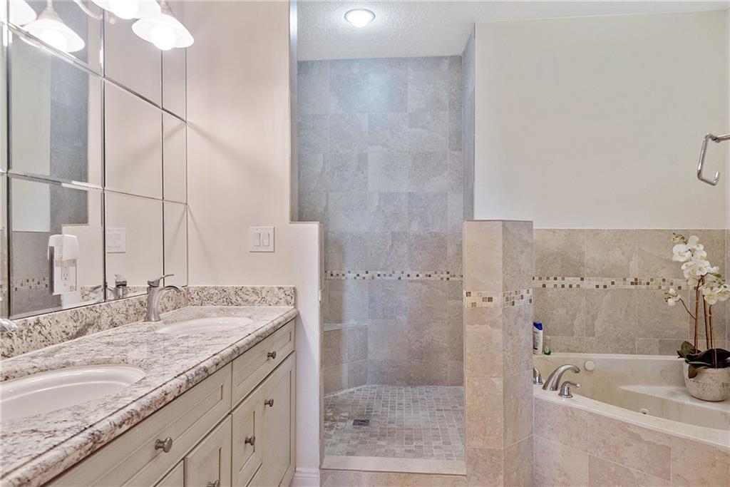 LEGENDS AT WESTON HILLS C - Residential