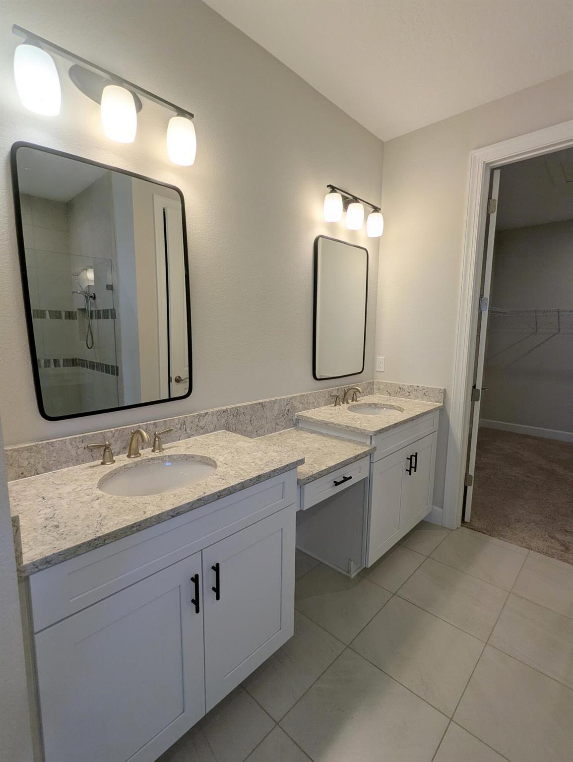 ESPLANADE AT TRADITION - Residential Lease