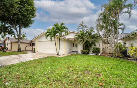6 Cambridge Place, Boynton Beach, FL 33426 - MLS#: R11069437