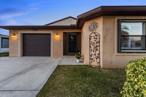 Featured picture for the property R11155471