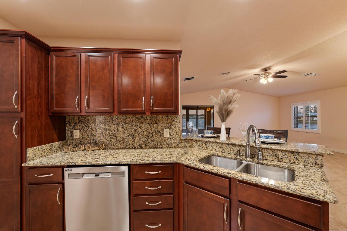 Spanish Lakes Fairways - Residential