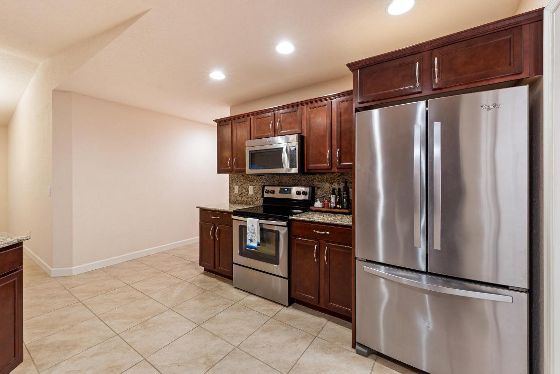 Spanish Lakes Fairways - Residential