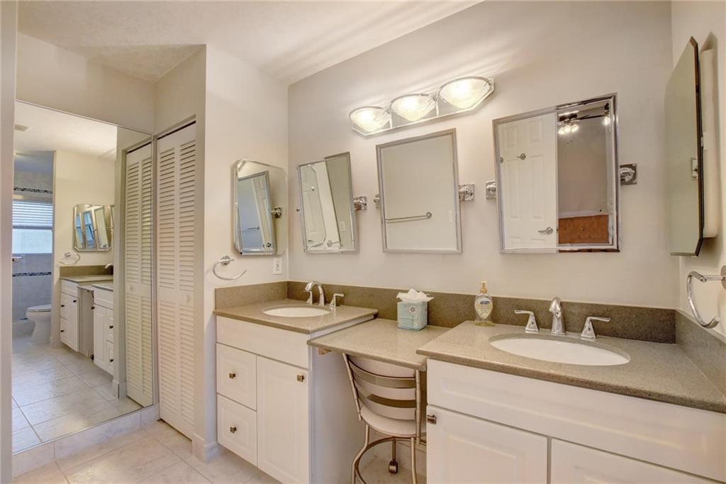 ESCONDIDO IV - Residential Lease