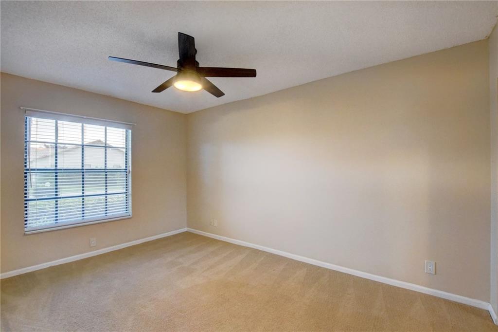 ESCONDIDO IV - Residential Lease