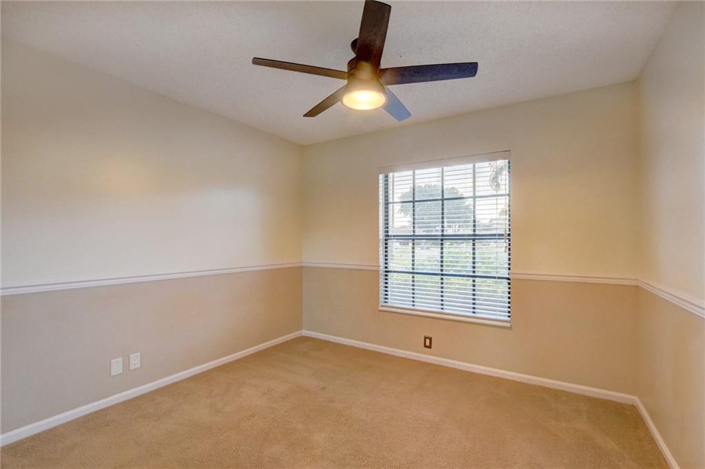 ESCONDIDO IV - Residential Lease