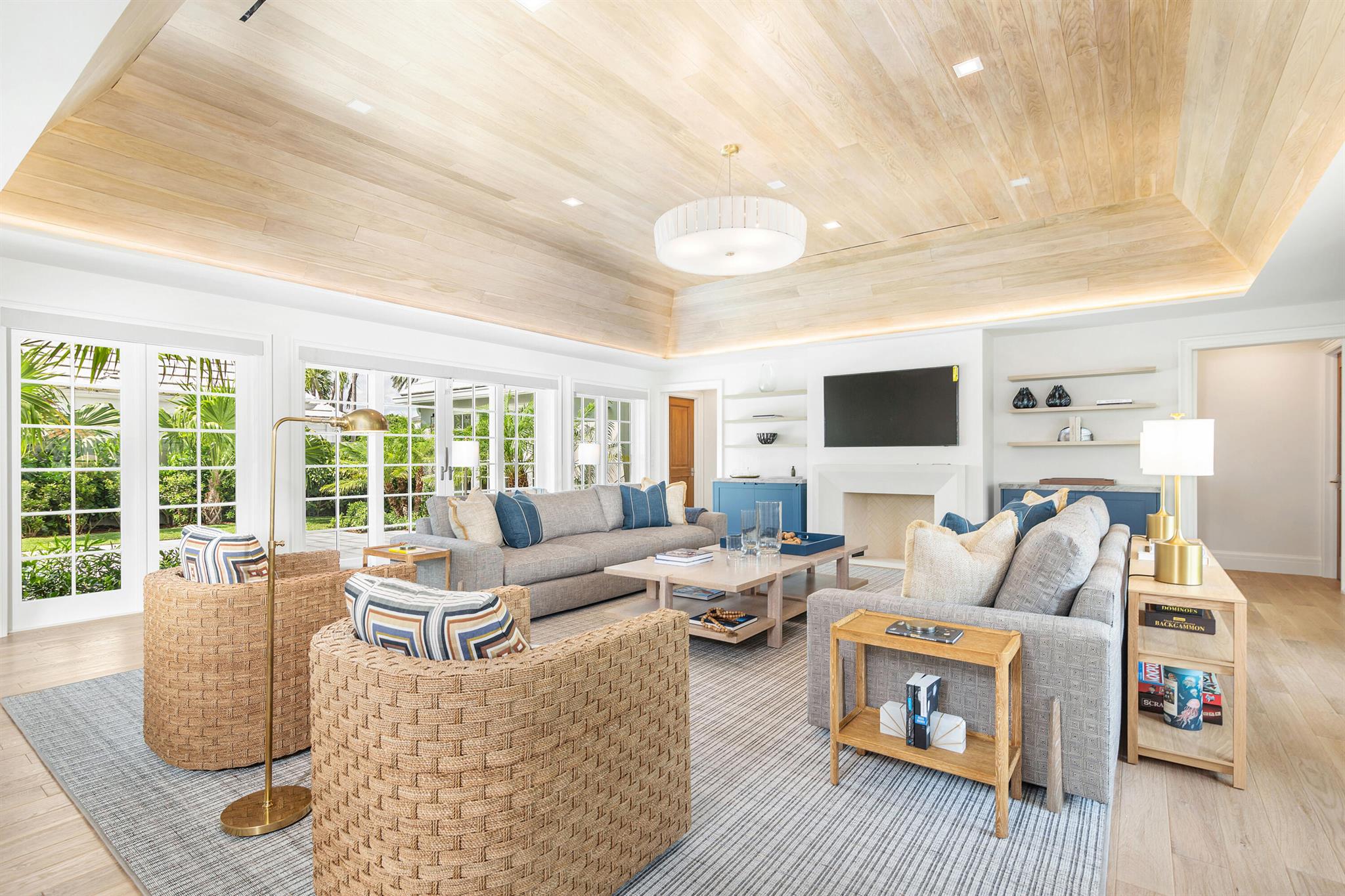 284 Monterey Road