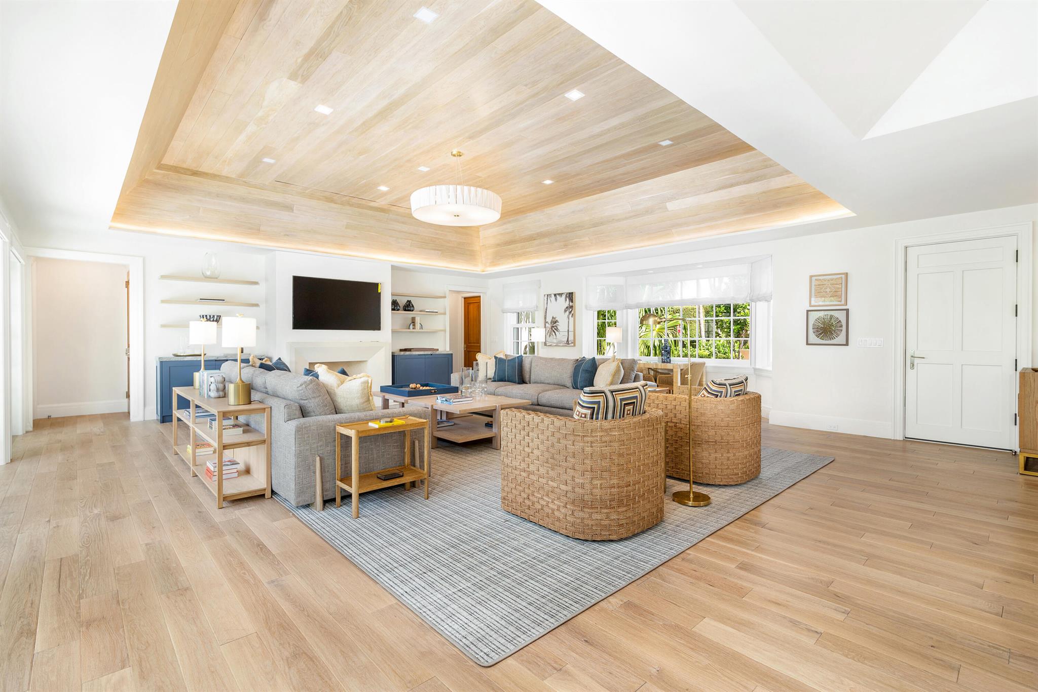 284 Monterey Road