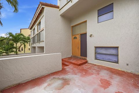 Tiny photo for 4012 Del Rio Way, Sunrise, FL 33351 (MLS # B26049299)