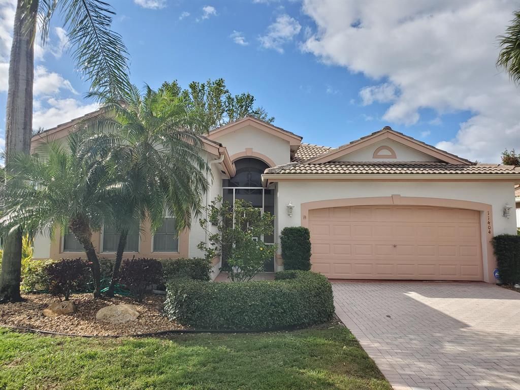 Photo of 11404 Corazon Court, Boynton Beach, FL 33437 (MLS # R10875446)