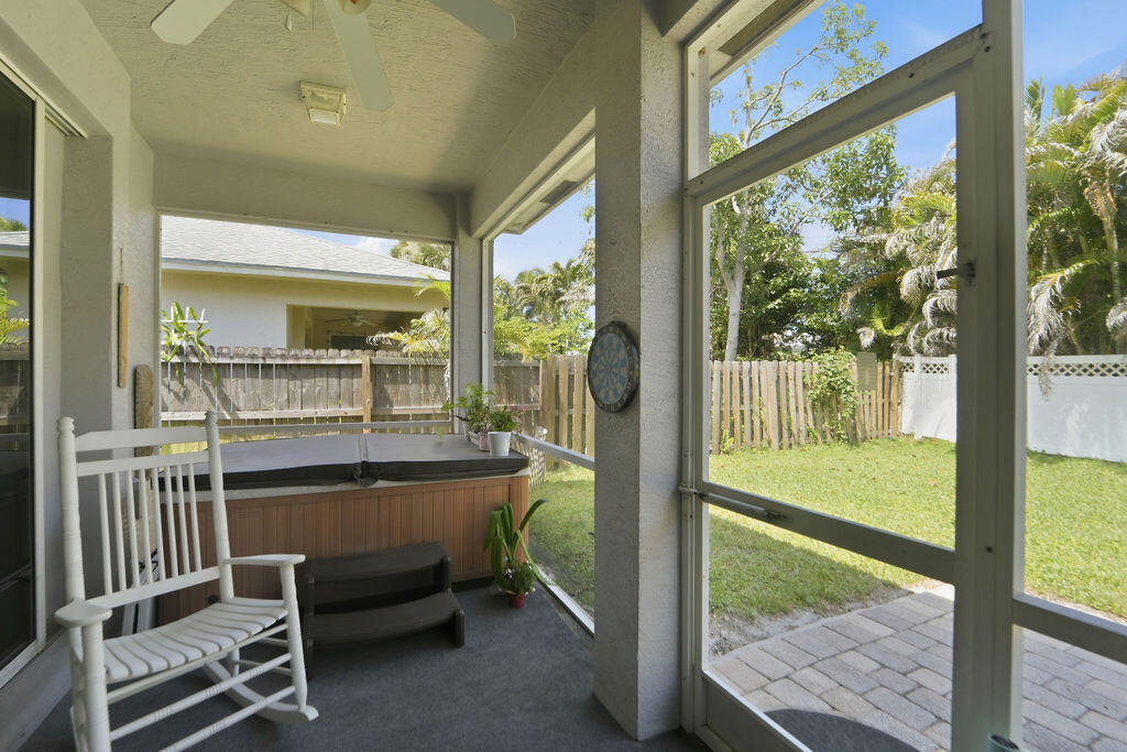 CINQUEZ PARK - Residential