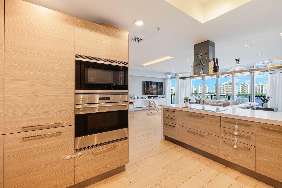 MARINA PLAMS NORTH TOWER - Residential