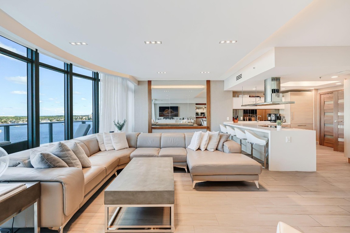 MARINA PLAMS NORTH TOWER - Residential