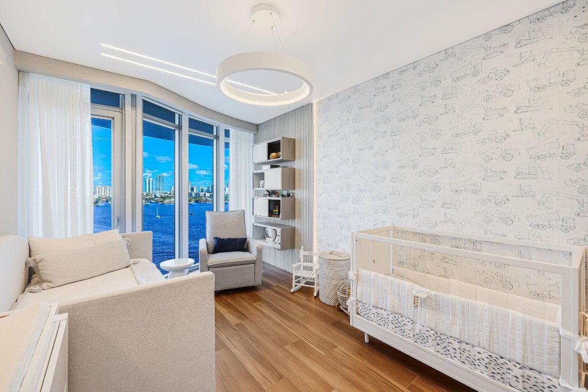 MARINA PLAMS NORTH TOWER - Residential