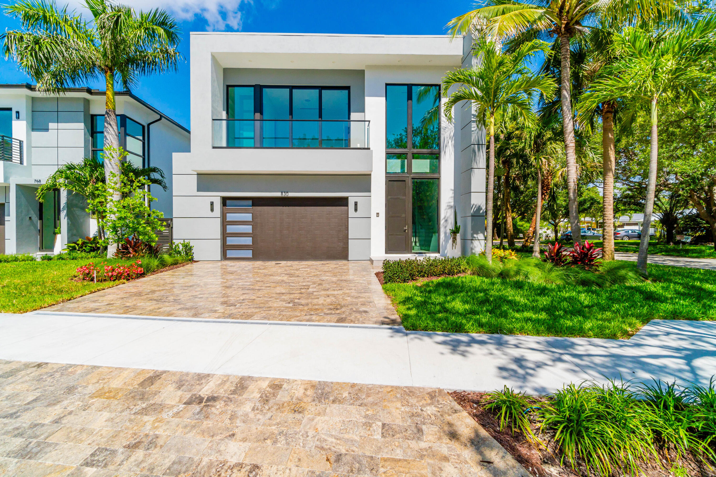 LA HACIENDA DELRAY - Residential