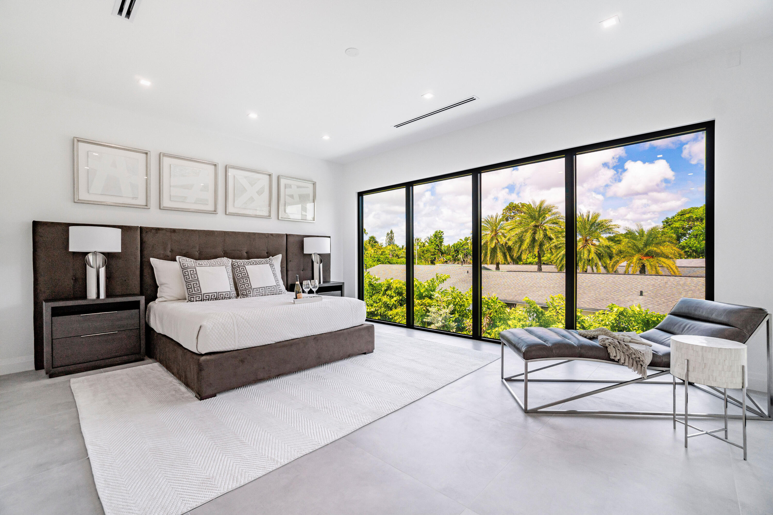 LA HACIENDA DELRAY - Residential