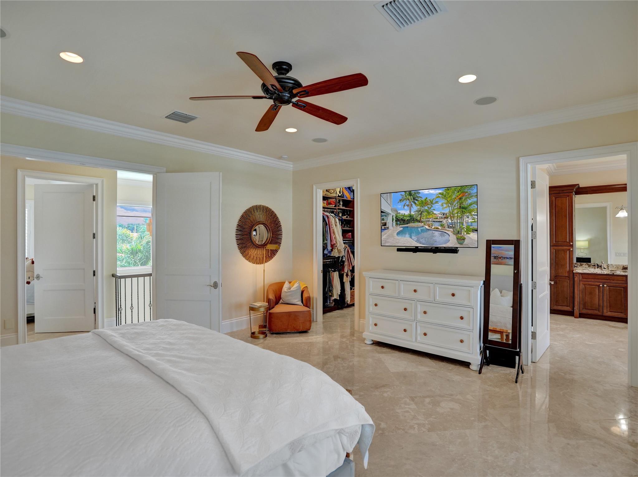 CORAL KEY VILLAS 3RD SEC - Residential