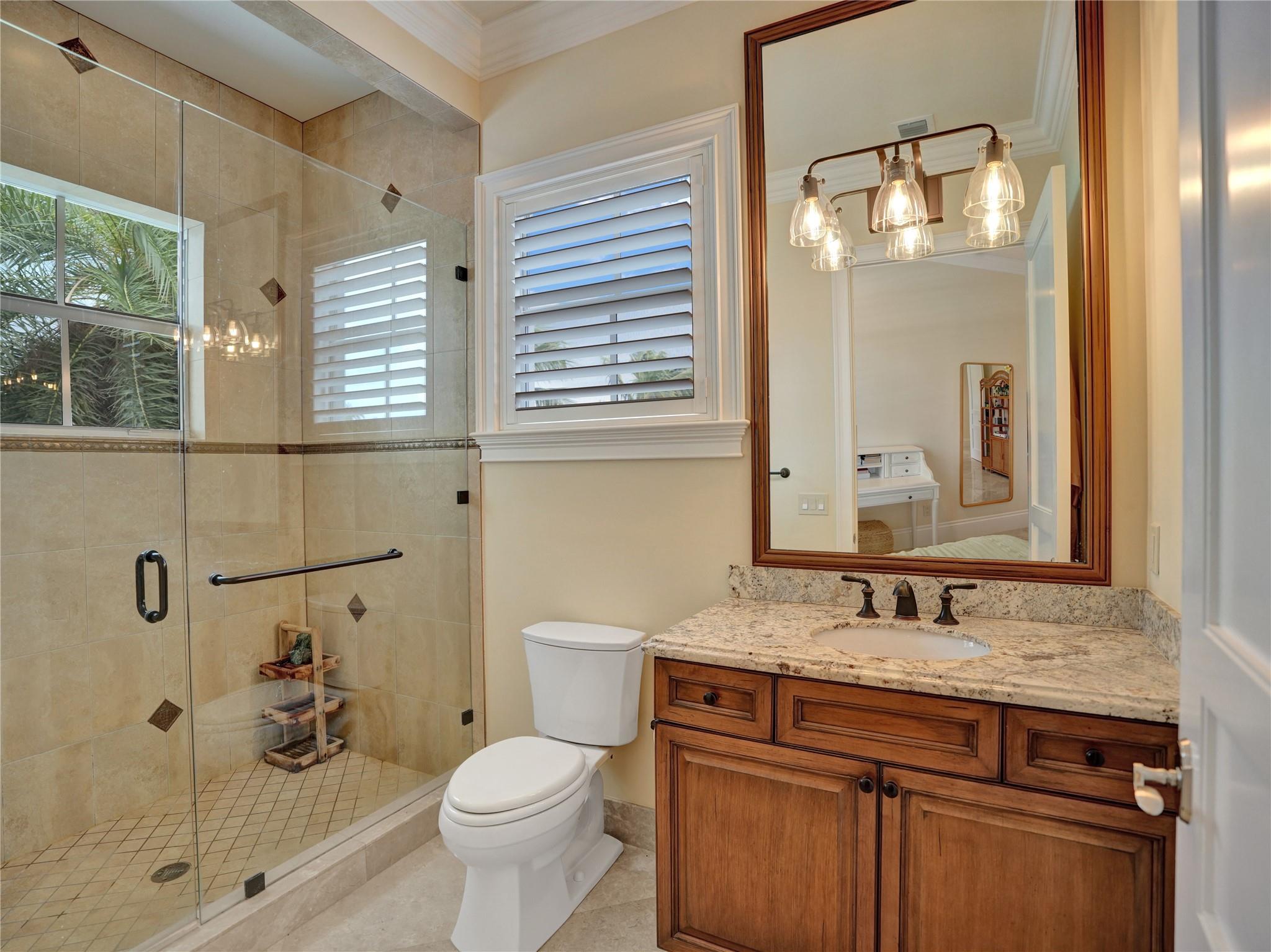 CORAL KEY VILLAS 3RD SEC - Residential