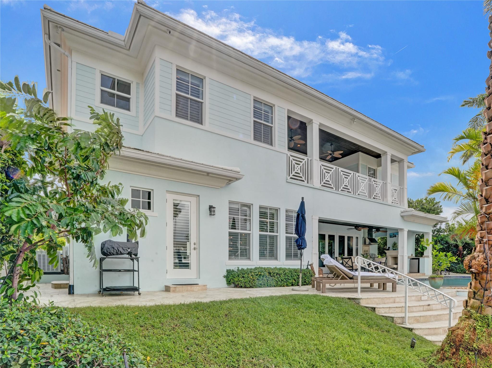 CORAL KEY VILLAS 3RD SEC - Residential