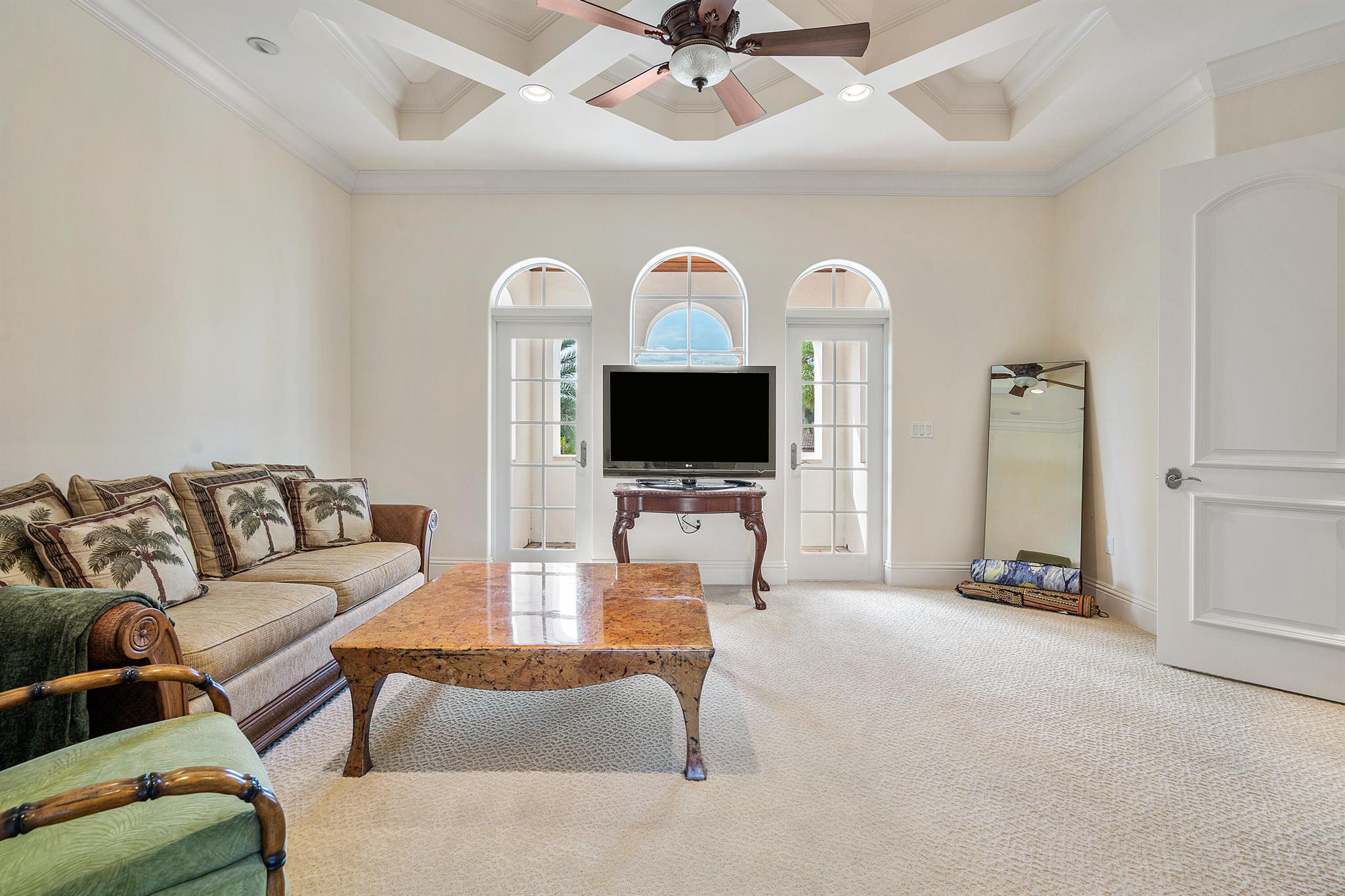 SUN AND SURF - Residential