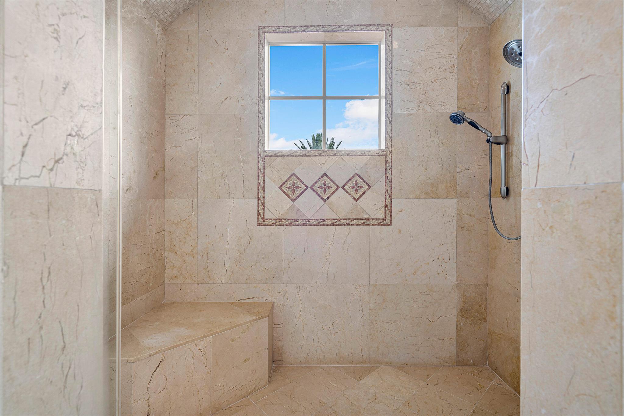 SUN AND SURF - Residential