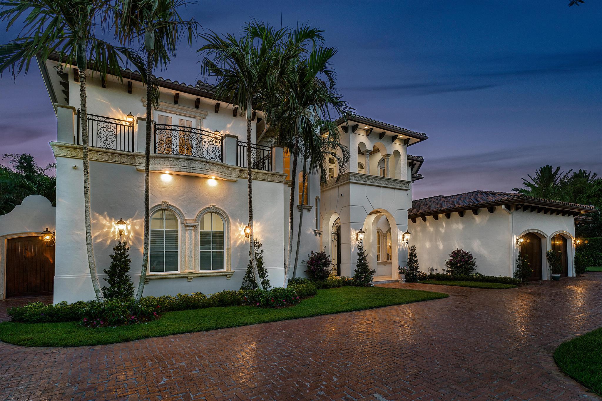 SUN AND SURF - Residential