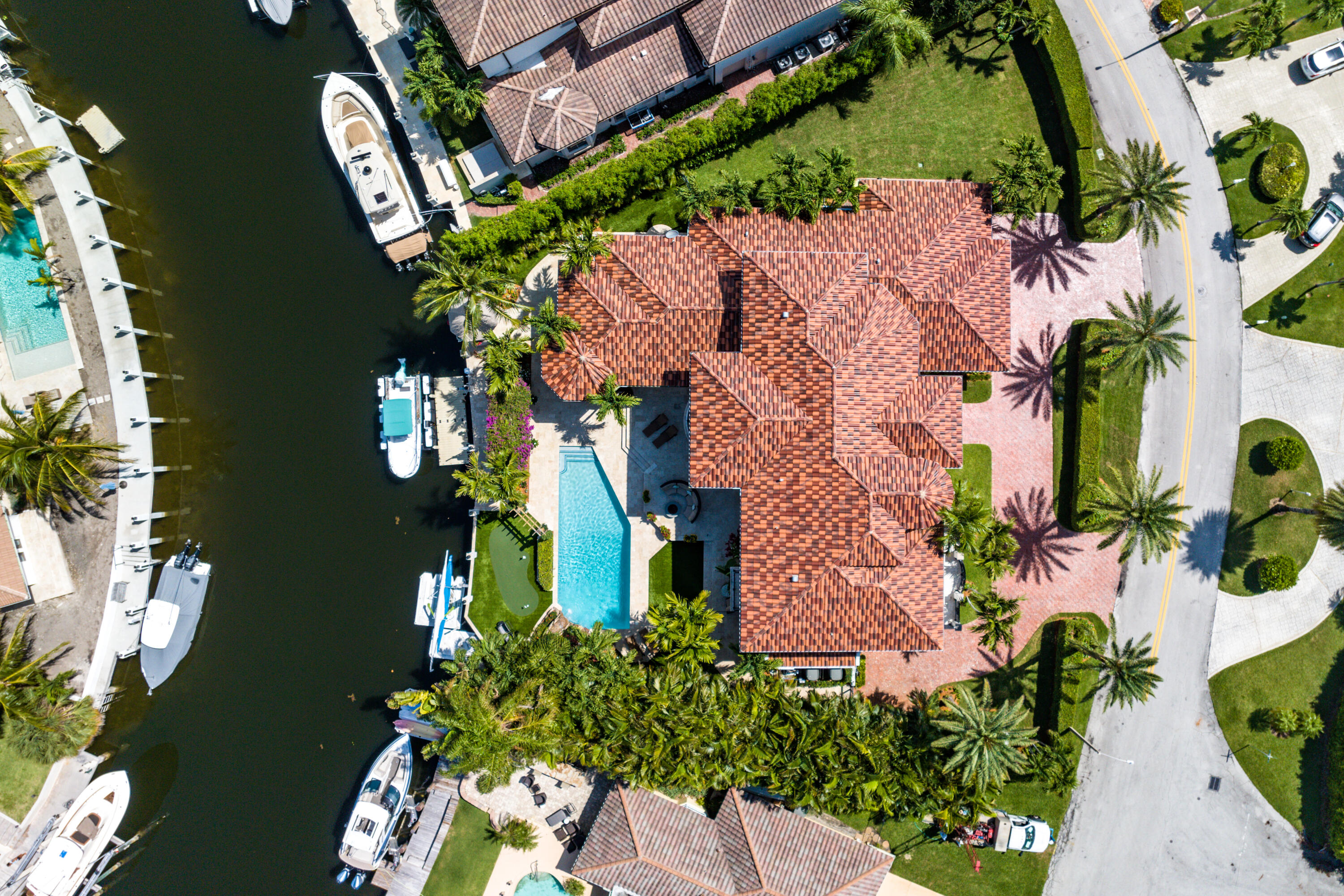 SUN AND SURF - Residential