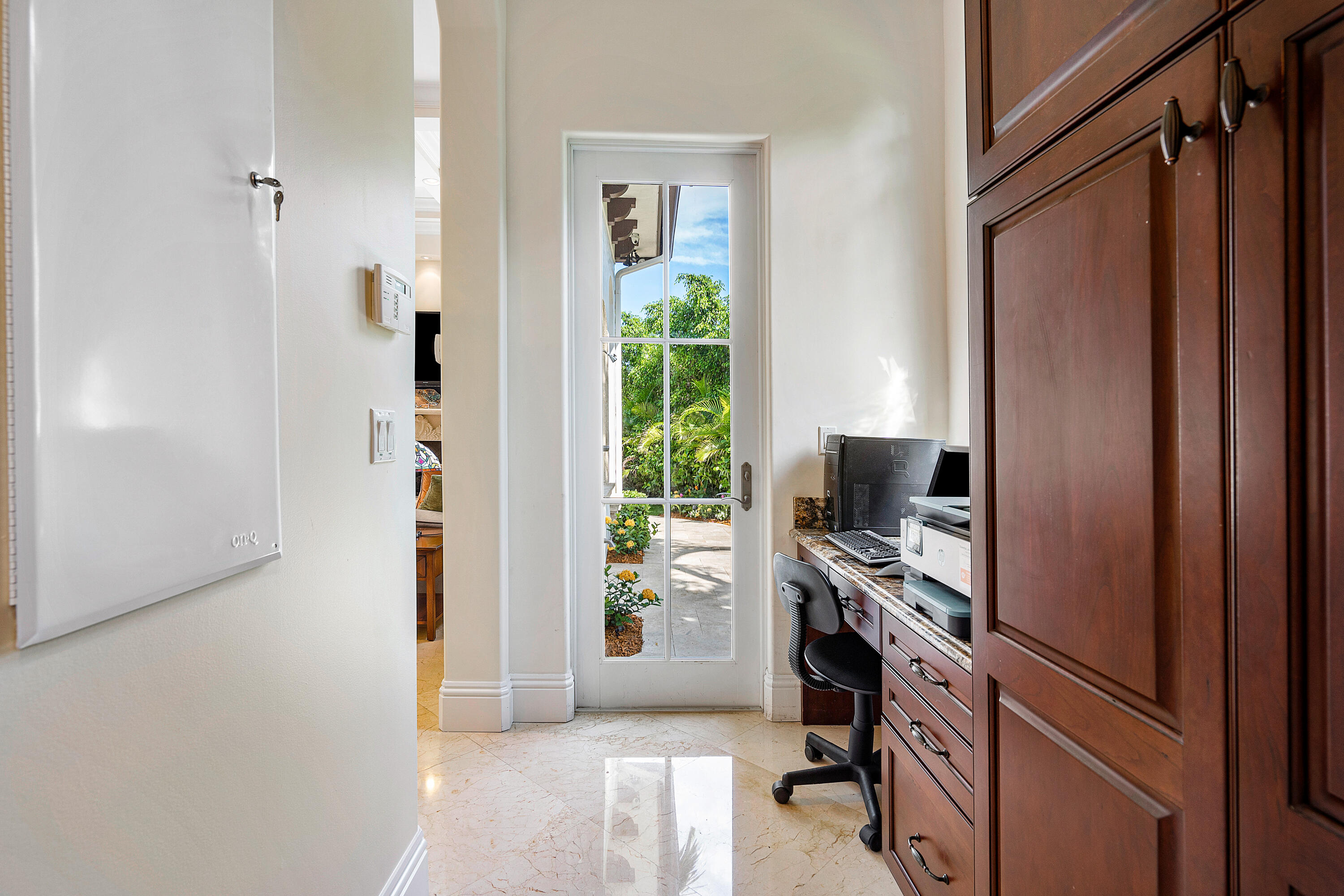 SUN AND SURF - Residential