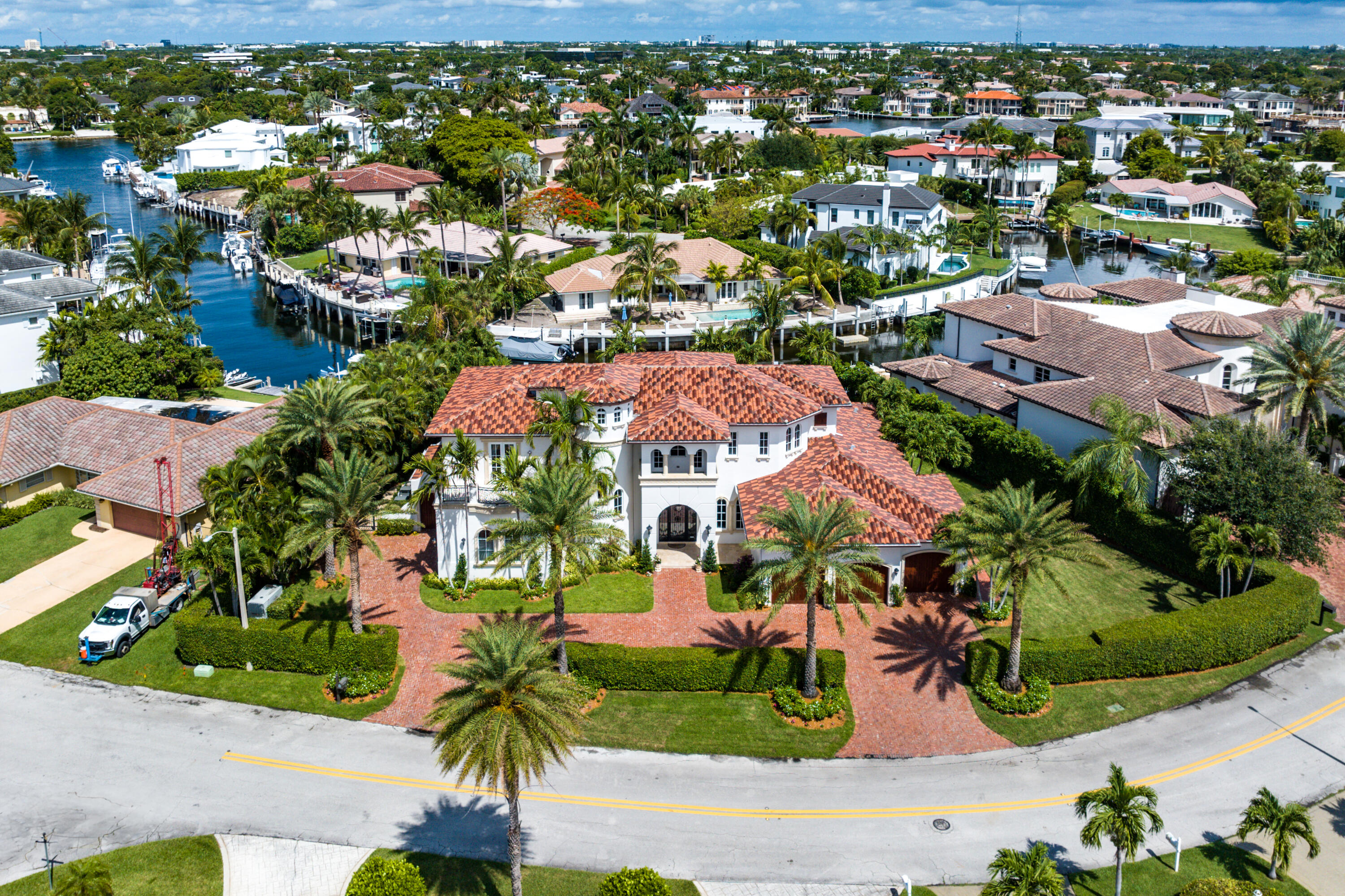 SUN AND SURF - Residential