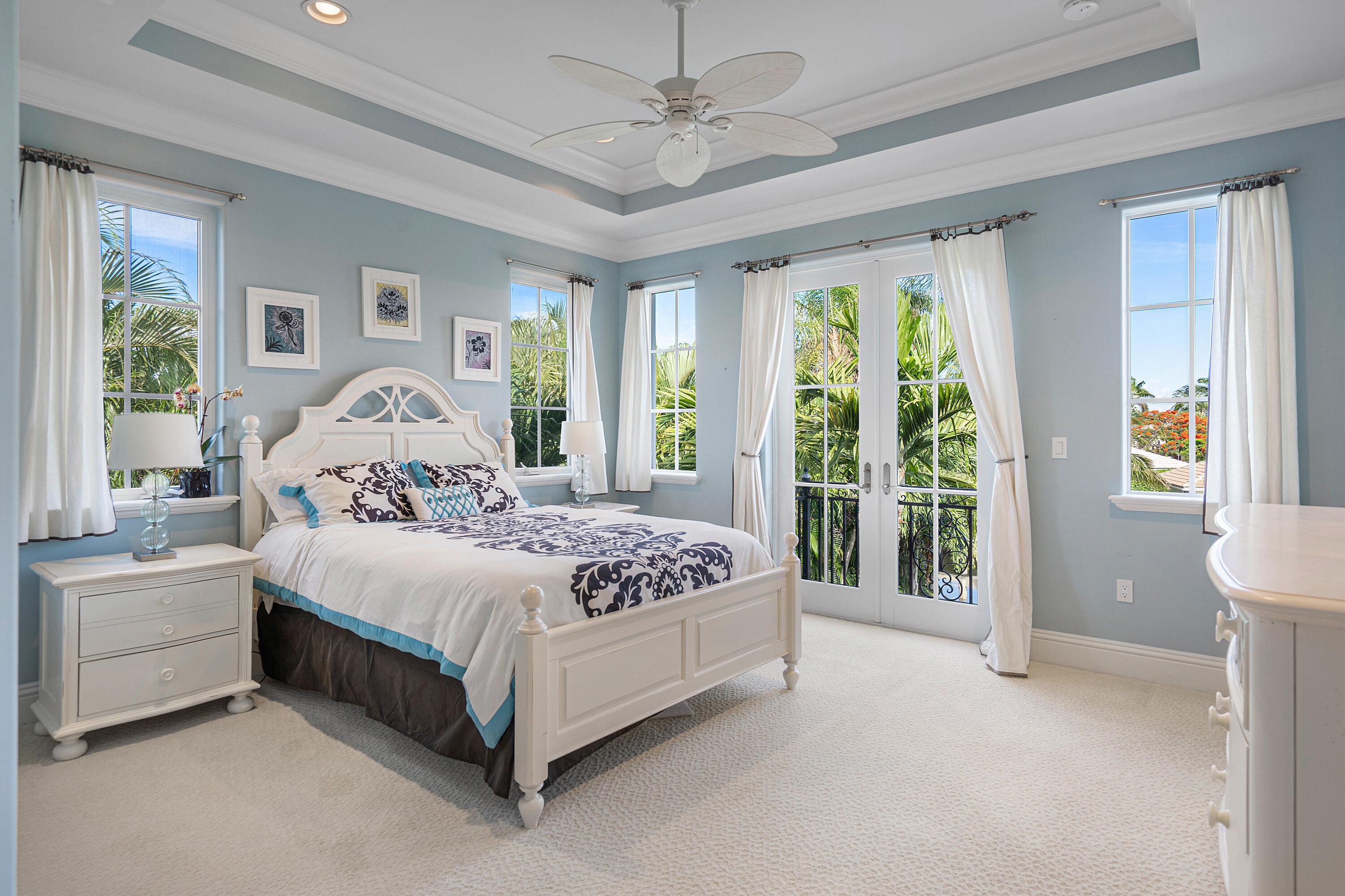 SUN AND SURF - Residential