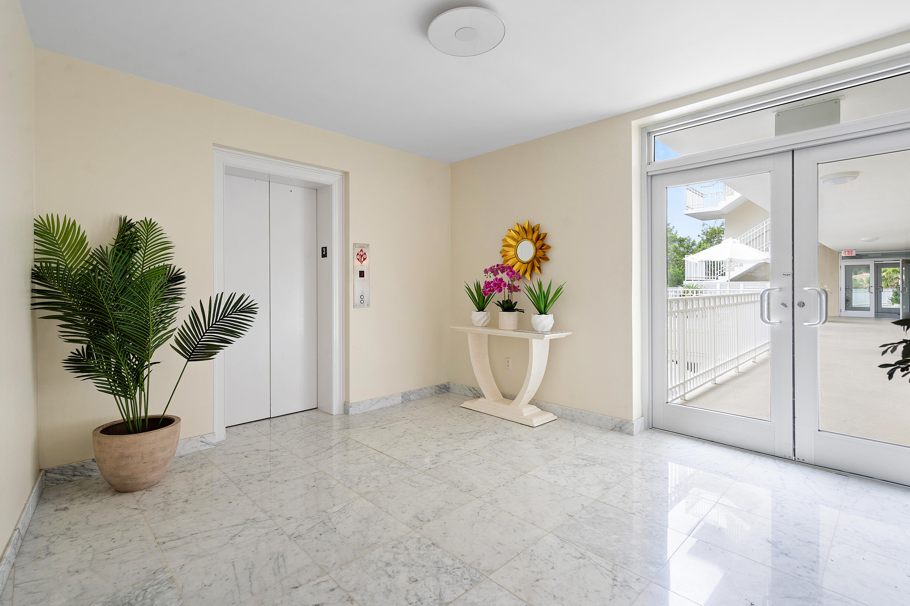 ONE ROYAL PALM WAY CONDO - Residential