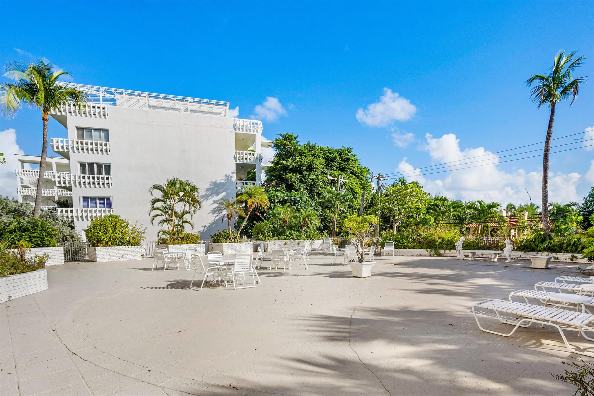 ONE ROYAL PALM WAY CONDO - Residential