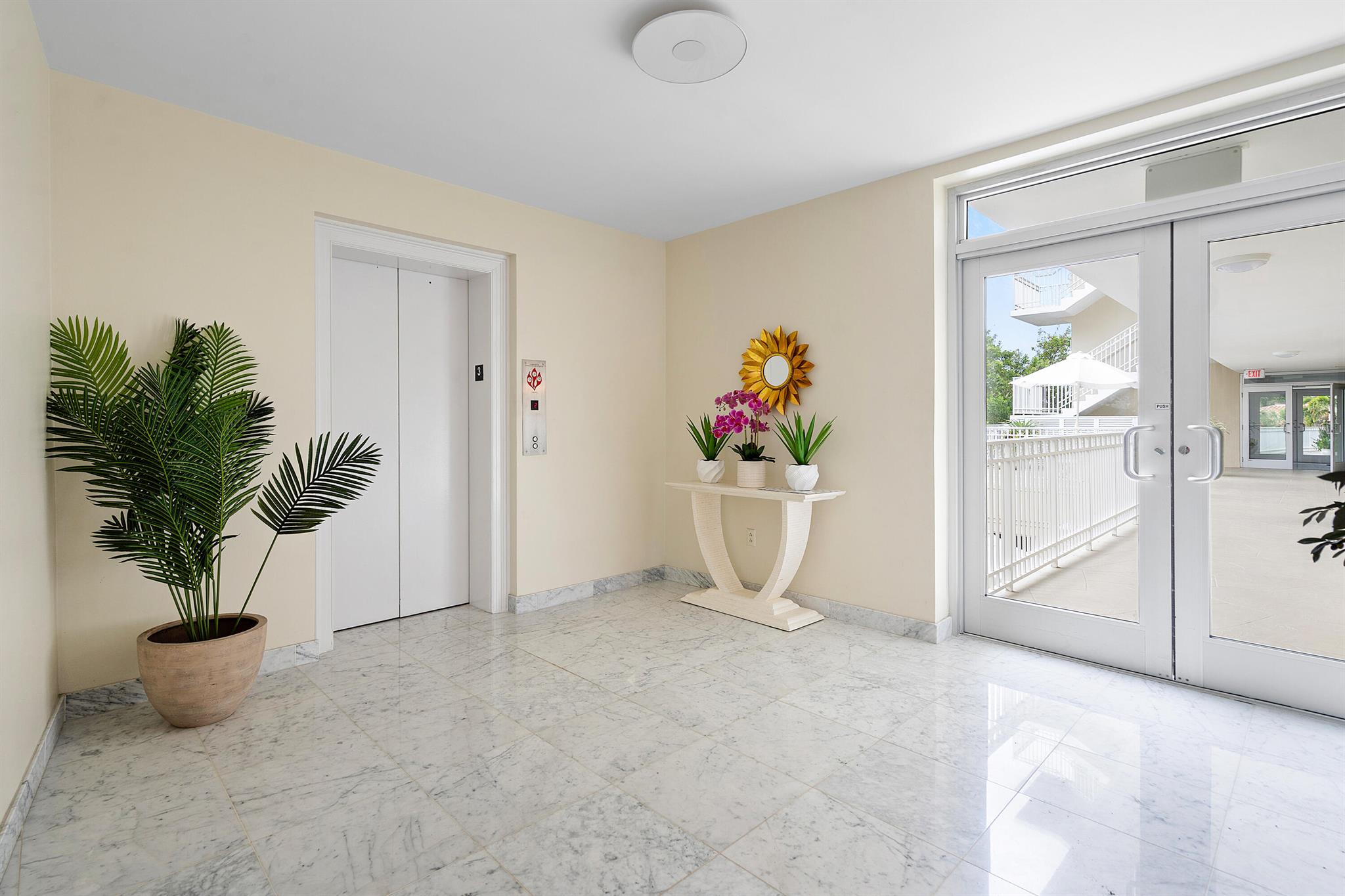 ONE ROYAL PALM WAY CONDO - Residential