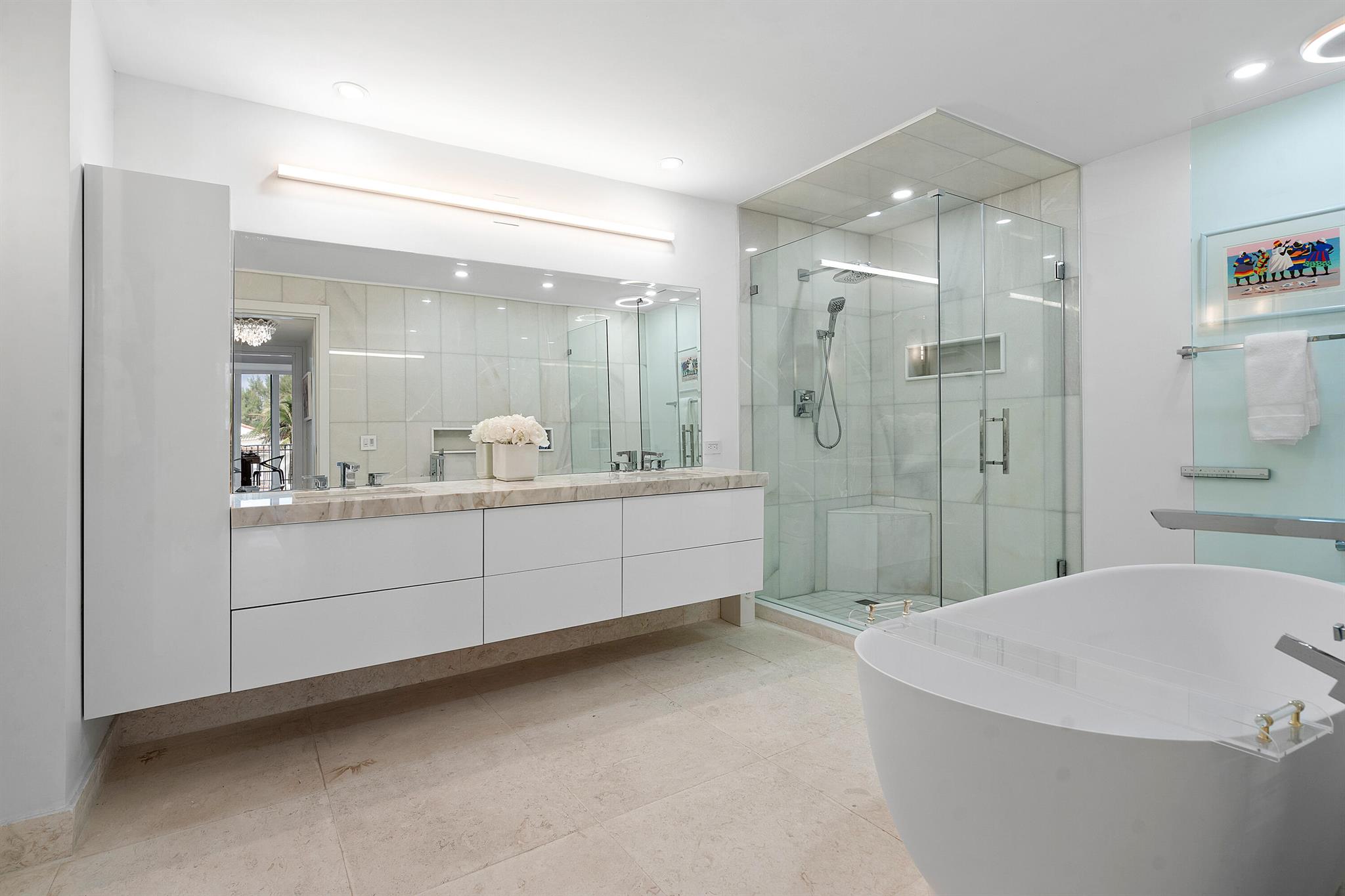 ONE ROYAL PALM WAY CONDO - Residential